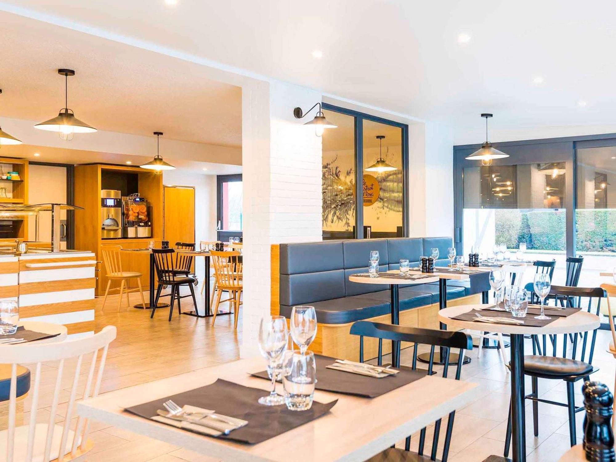 Hotel Ibis Styles Rouen Val De Reuil Val-de-Reuil Esterno foto