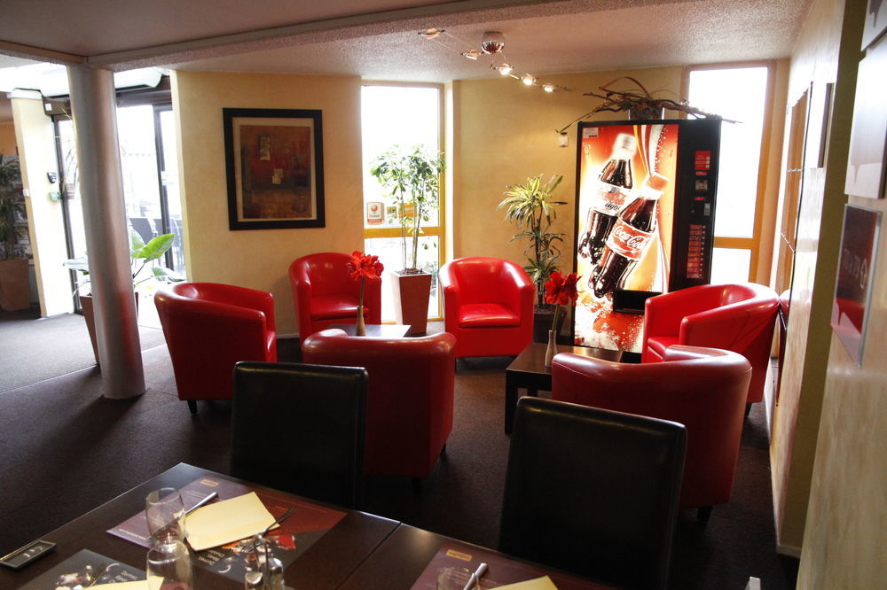 Hotel Ibis Styles Rouen Val De Reuil Val-de-Reuil Esterno foto
