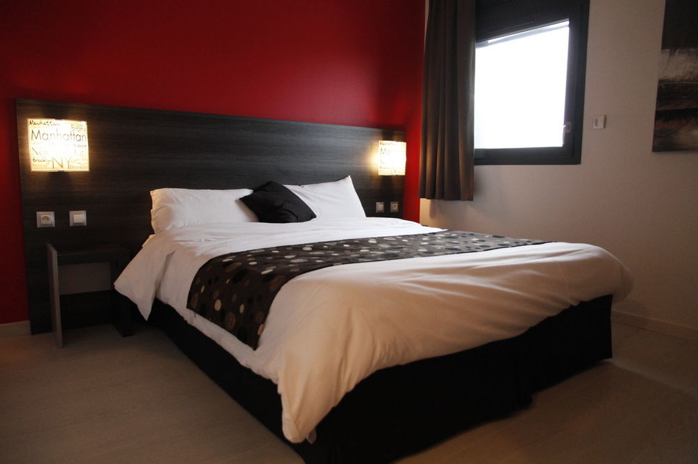 Hotel Ibis Styles Rouen Val De Reuil Val-de-Reuil Esterno foto